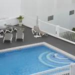 Bay View אלבופיירה
